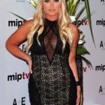 brooke-hogan--miptv-2017-gala--08-300x420